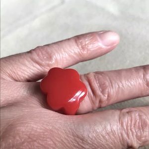 Vintage Red Plastic Floral Shape Ring Sze 4.5-5